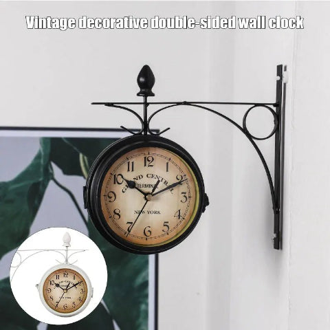 horloge-mural-vintage-double-face-noir-blanc