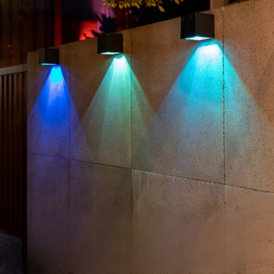 applique-murale-exterieur-carre-couleur