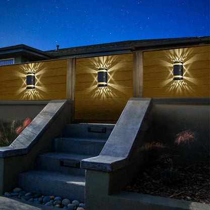 applique-murale-exterieur-decorative-escalier