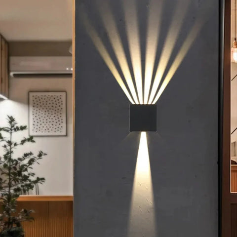 applique-murale-exterieur-elegante-cadre